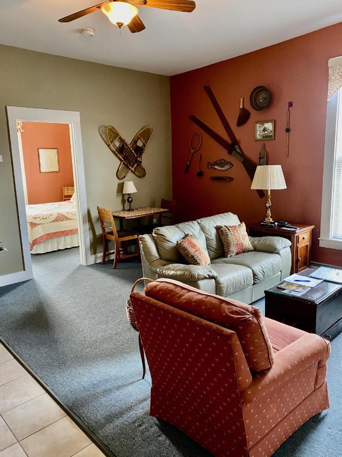 Bristol Suites Luaran gambar