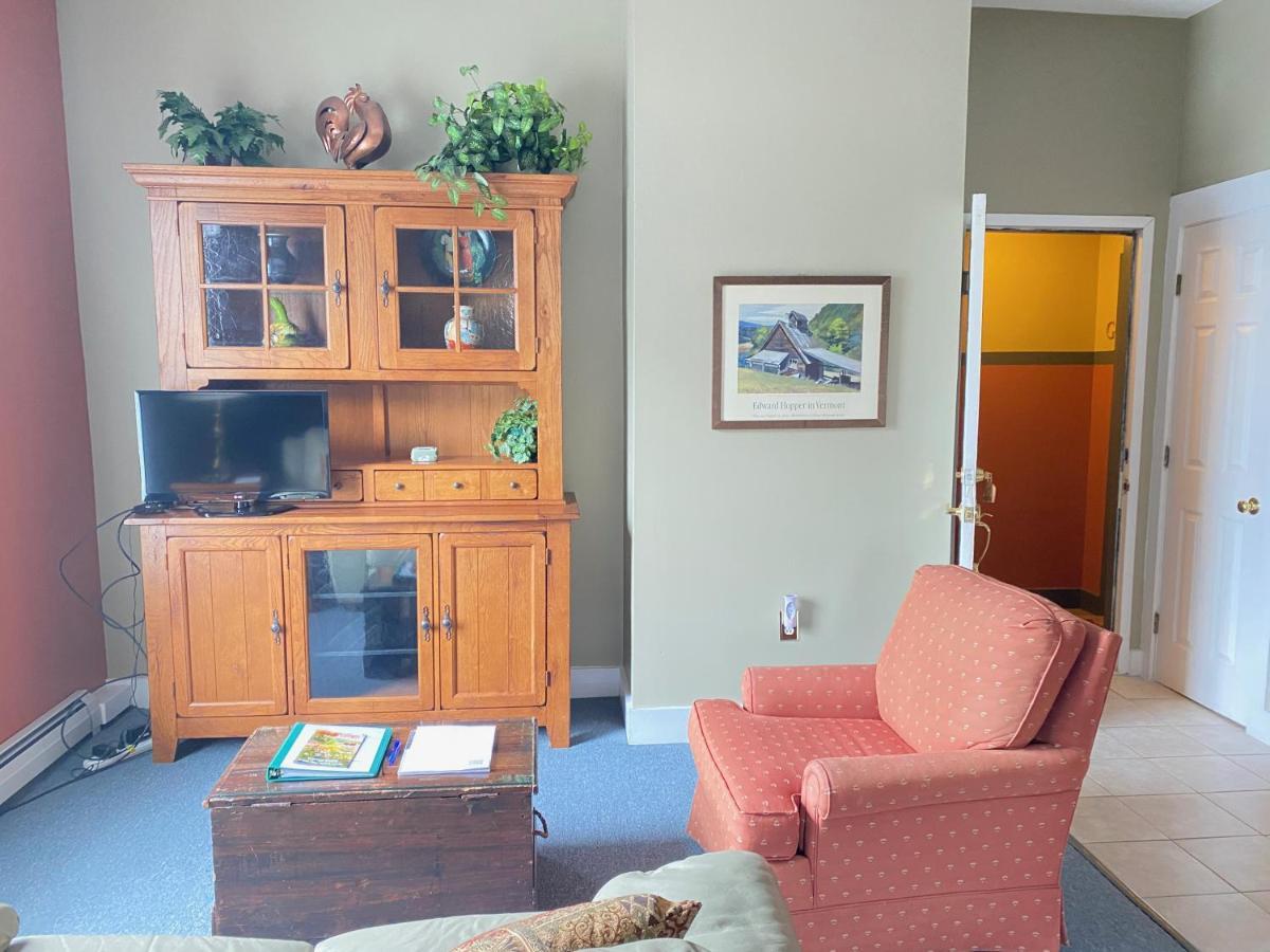 Bristol Suites Luaran gambar
