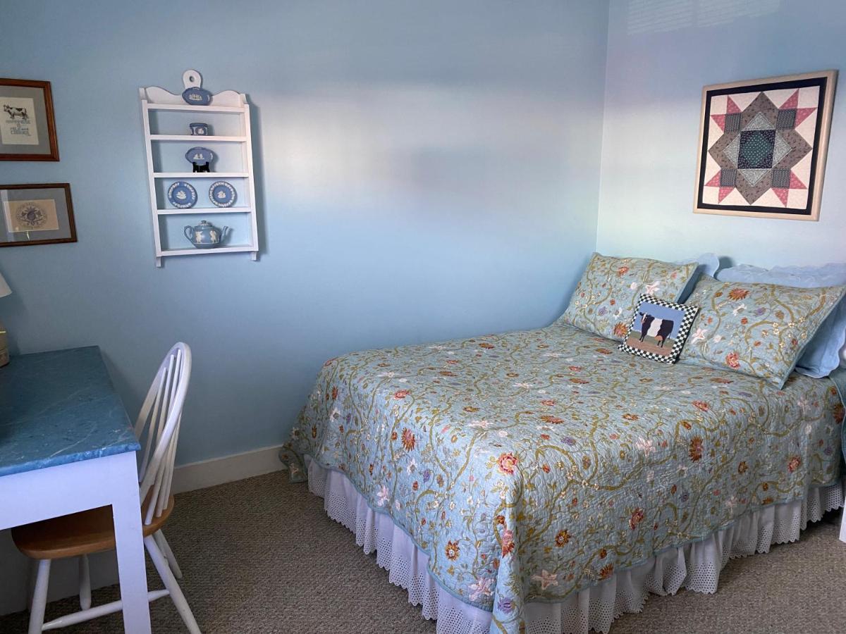 Bristol Suites Luaran gambar